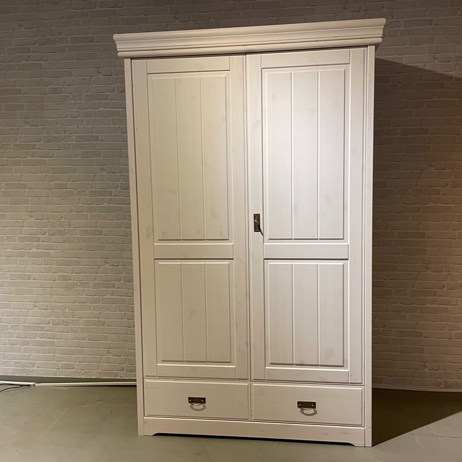 Kleiderschrank Roma von G+K