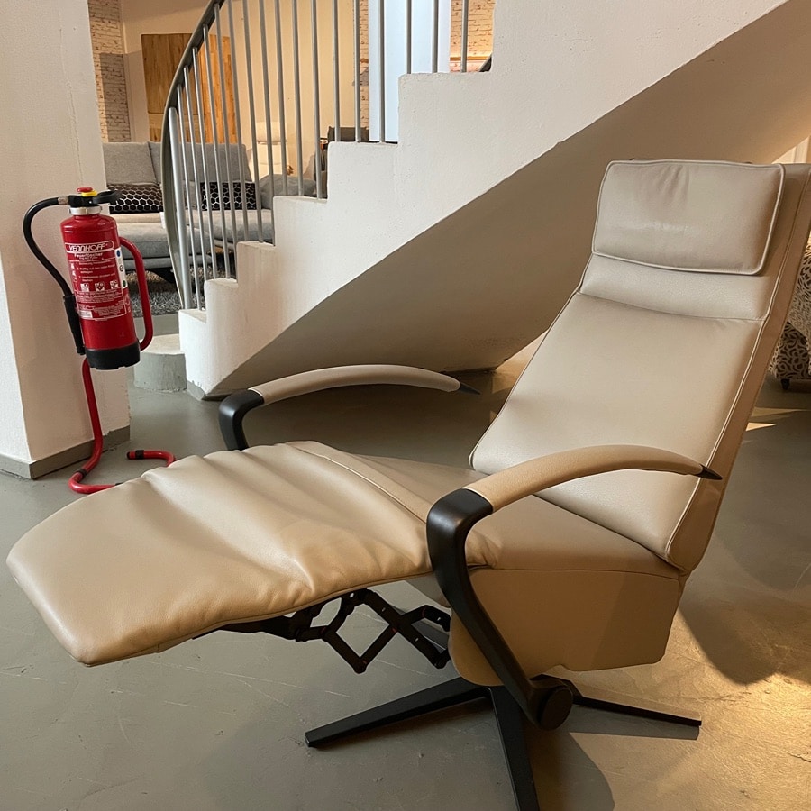Alternative view of Relaxsessel Leder